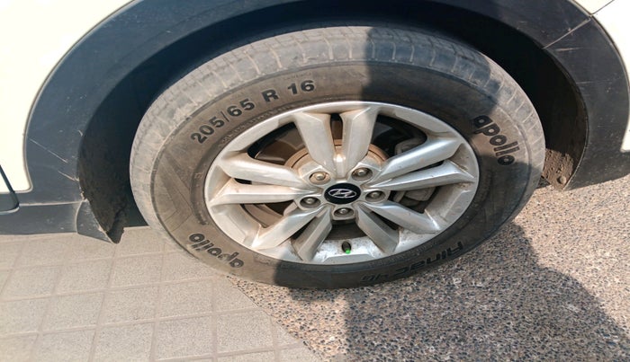 2016 Hyundai Creta S 1.4 DIESEL, Diesel, Manual, 1,87,710 km, tyre