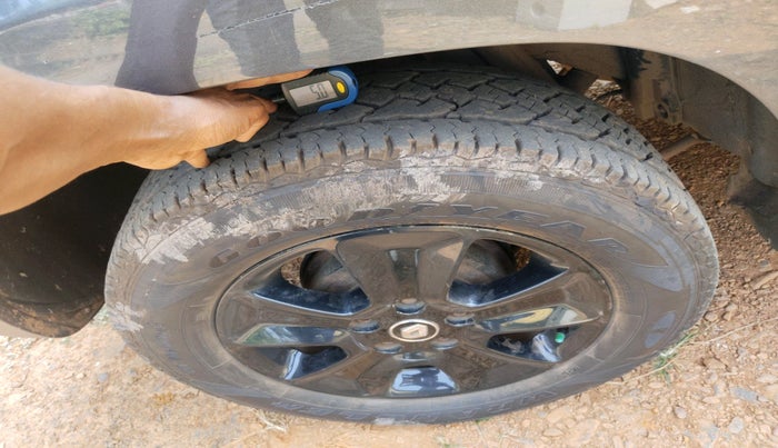 2016 Renault Duster 110 PS RXZ 4X4 MT DIESEL, Diesel, Manual, 95,974 km, tyre