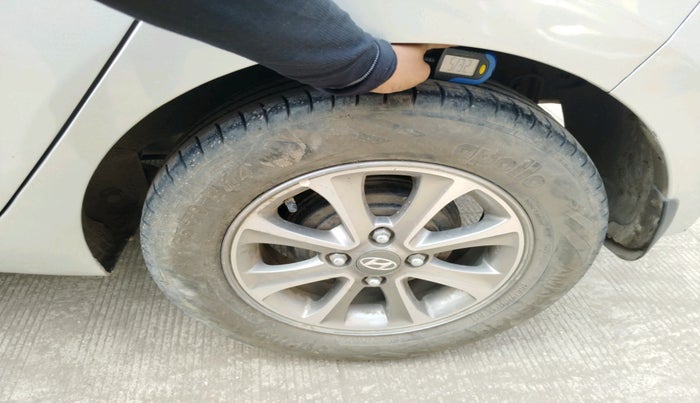 2015 Hyundai Grand i10 ASTA (O) 1.2 KAPPA VTVT, Petrol, Manual, 64,350 km, tyre