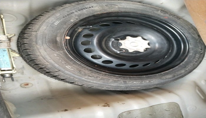 2015 Hyundai Grand i10 ASTA (O) 1.2 KAPPA VTVT, Petrol, Manual, 64,350 km, tyre