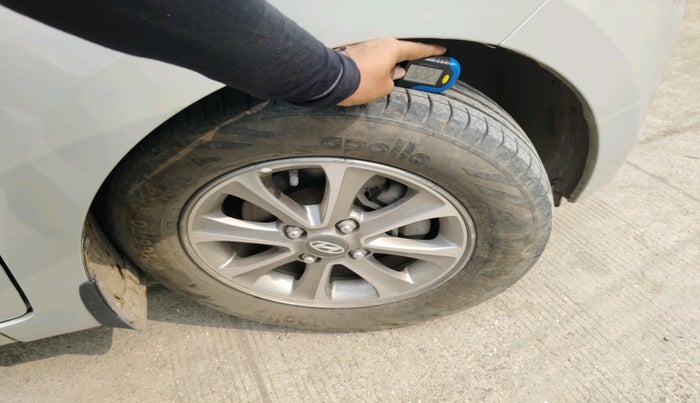 2015 Hyundai Grand i10 ASTA (O) 1.2 KAPPA VTVT, Petrol, Manual, 64,350 km, tyre