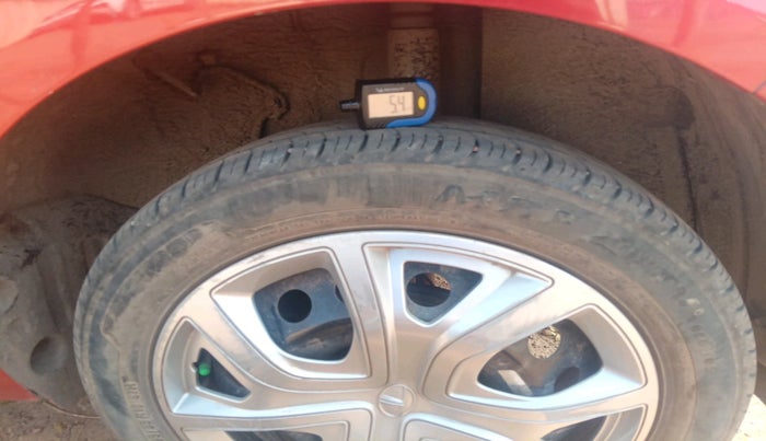 2022 Tata ALTROZ XT PETROL, Petrol, Manual, 30,132 km, tyre