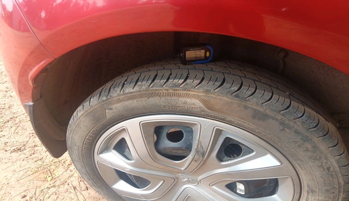 2022 Tata ALTROZ XT PETROL, Petrol, Manual, 30,132 km, tyre