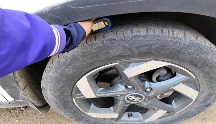 2020 Hyundai VENUE SX 1.0 TURBO, Petrol, Manual, 59,644 km, tyre