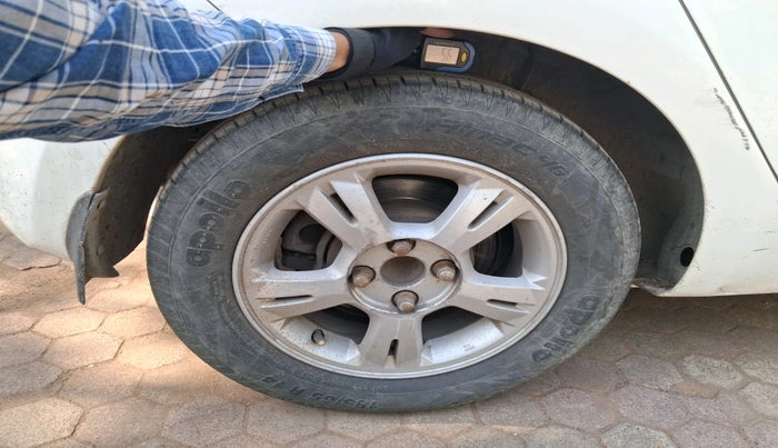 2011 Hyundai i20 ASTA 1.4 CRDI, Diesel, Manual, 1,01,473 km, tyre