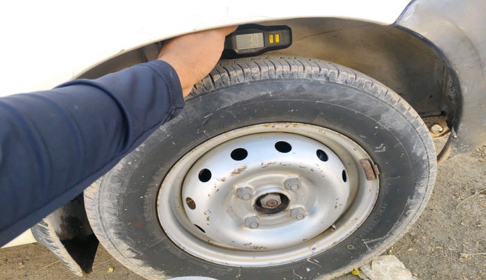 2011 Maruti Alto LXI, Petrol, Manual, 80,663 km, tyre