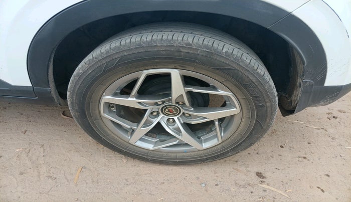 2023 Hyundai VENUE S PLUS 1.5 CRDI, Diesel, Manual, 72,301 km, tyre