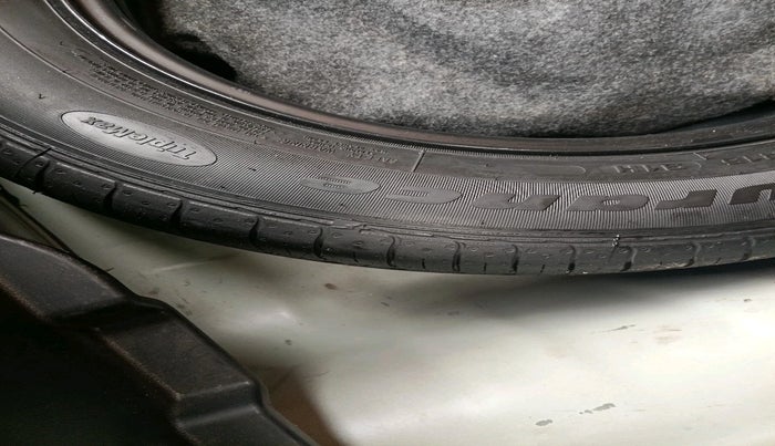 2023 Hyundai VENUE S PLUS 1.5 CRDI, Diesel, Manual, 72,301 km, tyre