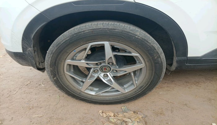 2023 Hyundai VENUE S PLUS 1.5 CRDI, Diesel, Manual, 72,301 km, tyre