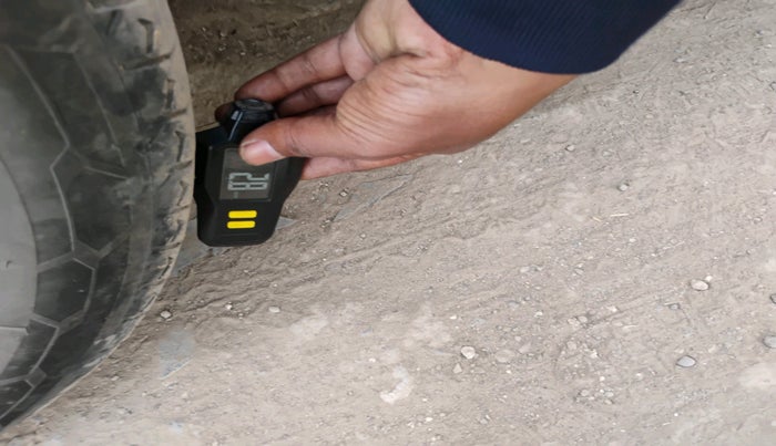 2018 Hyundai Grand i10 SPORTZ U2 1.2 KAPPA CRDI DUAL TONE, Diesel, Manual, 1,17,579 km, tyre