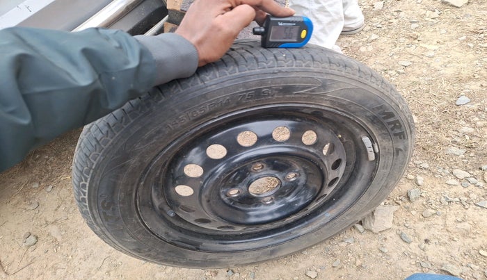 2015 Maruti Wagon R Stingray VXI, Petrol, Manual, 1,92,280 km, tyre