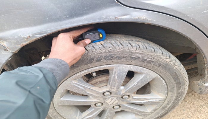 2015 Maruti Wagon R Stingray VXI, Petrol, Manual, 1,92,280 km, tyre