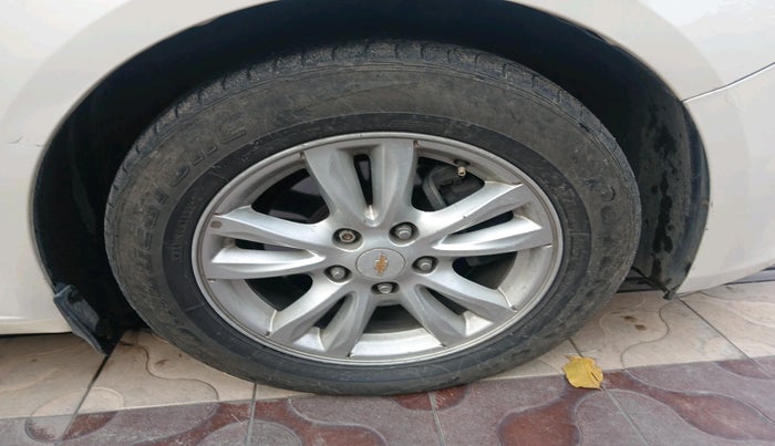 2014 Chevrolet Cruze LTZ, Diesel, Manual, 1,55,134 km, tyre