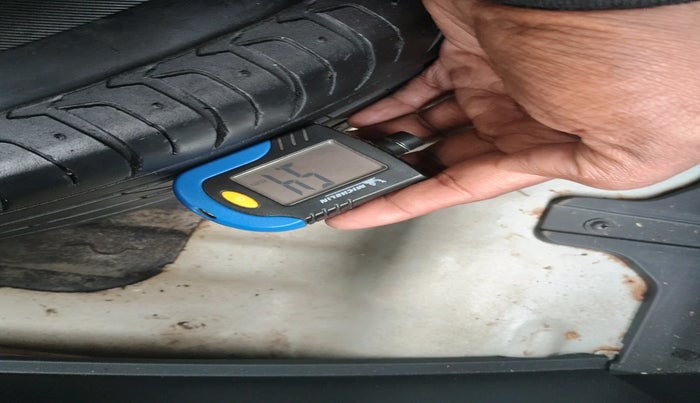 2018 Hyundai Creta SX PLUS 1.6 DIESEL, Diesel, Manual, 2,20,015 km, tyre