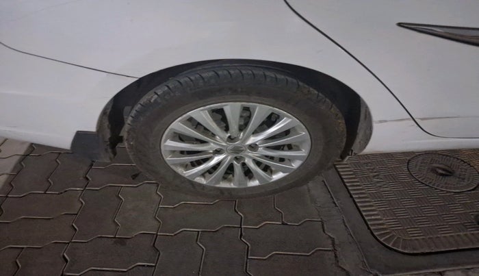 2015 Maruti Ciaz ZDI, Diesel, Manual, 2,31,189 km, tyre