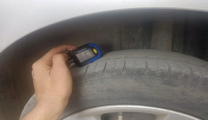 2016 Skoda Rapid STYLE 1.5 TDI AT, Diesel, Automatic, 1,42,127 km, tyre