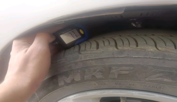 2016 Skoda Rapid STYLE 1.5 TDI AT, Diesel, Automatic, 1,42,127 km, tyre