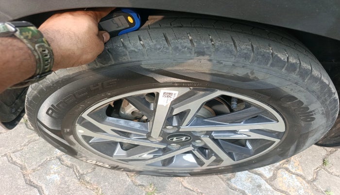 2024 Hyundai Creta SX (O) IVT 1.5 PETROL, Petrol, Automatic, 12,981 km, tyre