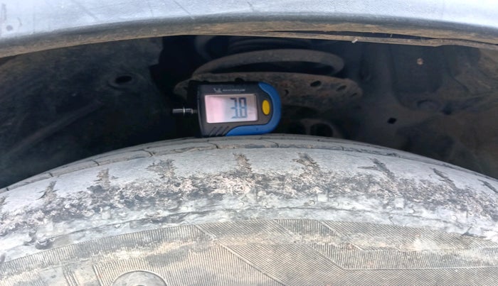 2017 Honda WR-V 1.5L I-DTEC VX MT, Diesel, Manual, 72,792 km, tyre