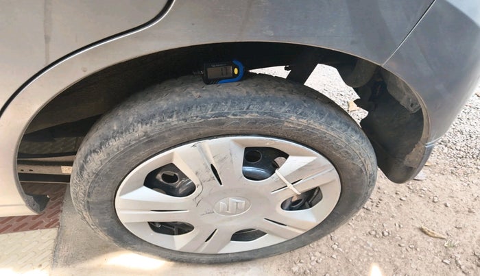 2018 Maruti Wagon R 1.0 VXI AMT, Petrol, Automatic, 10,176 km, tyre