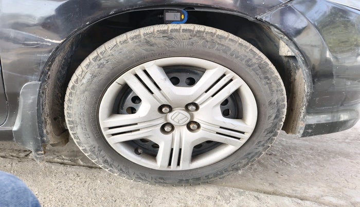 2011 Honda City 1.5L I-VTEC S MT, Petrol, Manual, 62,730 km, tyre