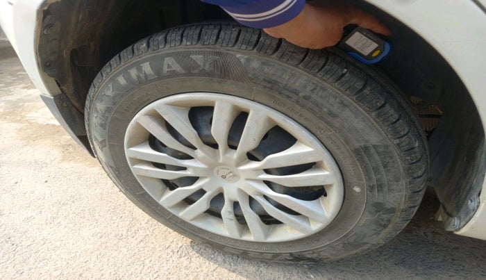 2015 Maruti Swift VDI, Diesel, Manual, 99,631 km, tyre