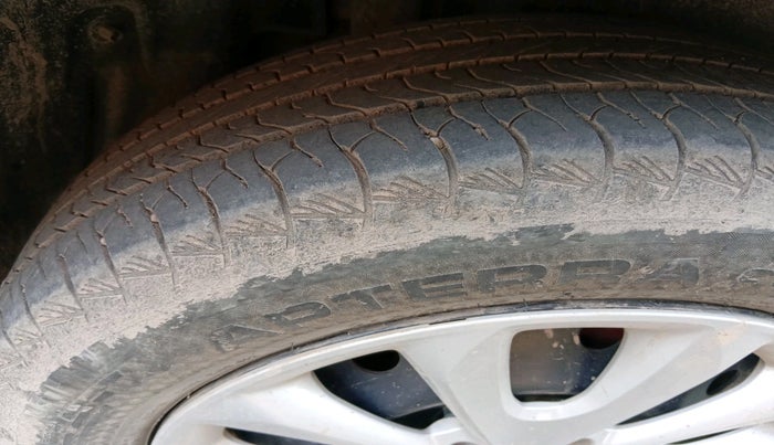 2023 Maruti Grand Vitara DELTA CNG, Petrol, Manual, 53,011 km, tyre