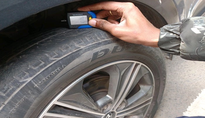 2016 Hyundai Creta SX (O) 1.6 DIESEL, Diesel, Manual, 1,45,392 km, tyre