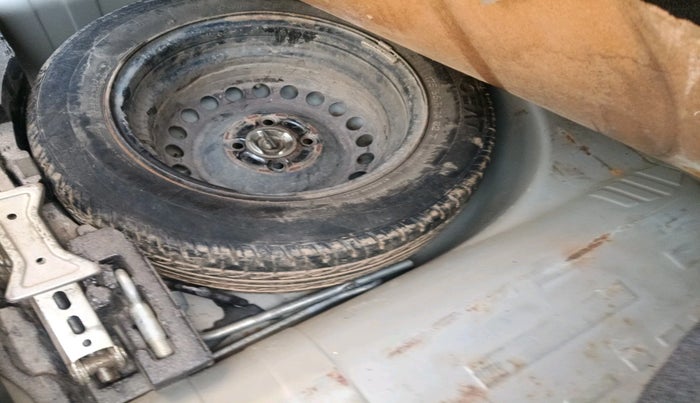 2014 Honda Amaze 1.2L I-VTEC S, Petrol, Manual, 75,327 km, tyre