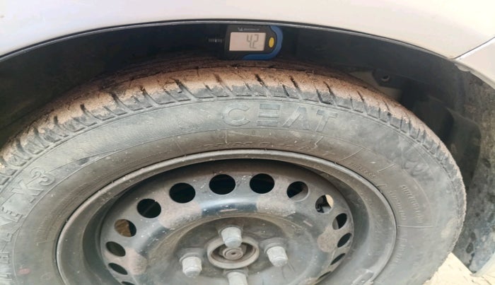 2014 Honda Amaze 1.2L I-VTEC S, Petrol, Manual, 75,327 km, tyre