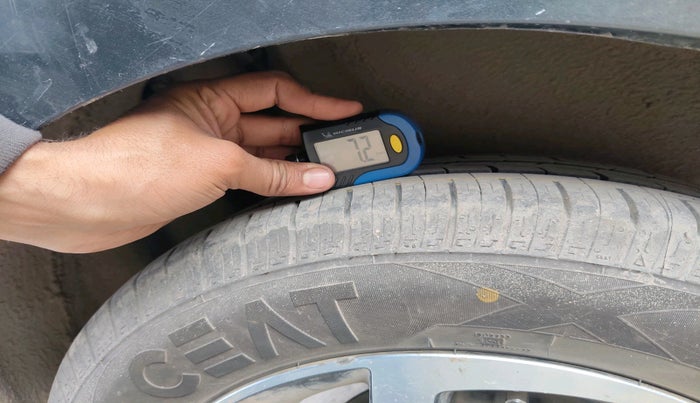 2019 Volkswagen Polo COMFORTLINE 1.0L MPI, Petrol, Manual, 70,545 km, tyre