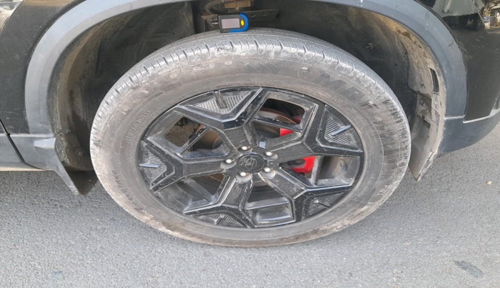 2024 Tata Harrier FEARLESS PLUS DARK EDITION AT, Diesel, Automatic, 16,278 km, tyre