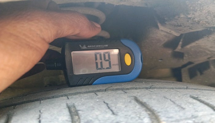 2012 Maruti Ertiga VDI, Diesel, Manual, 1,49,854 km, tyre