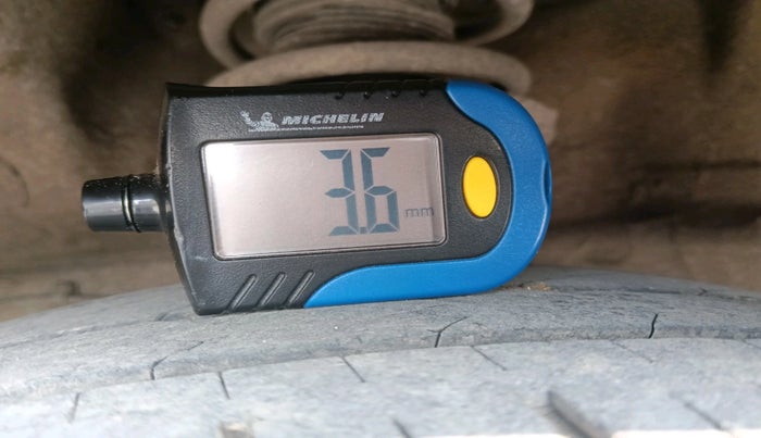 2012 Maruti Ertiga VDI, Diesel, Manual, 1,49,854 km, tyre