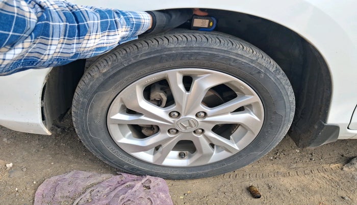 2020 Honda Amaze 1.2L I-VTEC VX, Petrol, Manual, 42,079 km, tyre