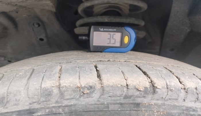 2018 Maruti Vitara Brezza ZDI PLUS, Diesel, Manual, 1,57,603 km, tyre