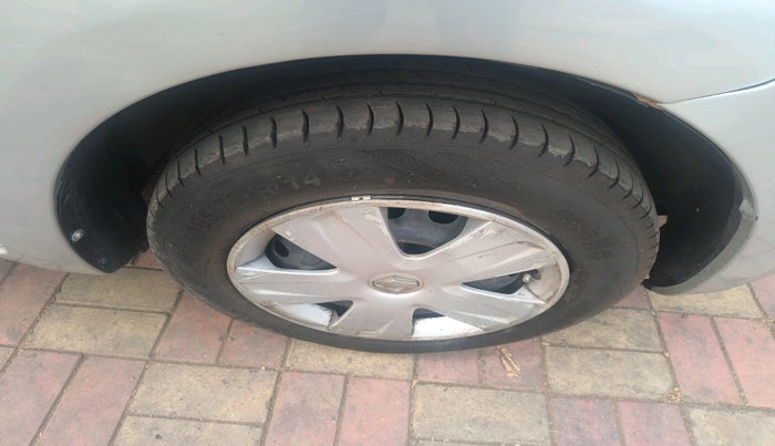 2013 Renault Pulse RXE DIESEL, Diesel, Manual, 1,63,958 km, tyre