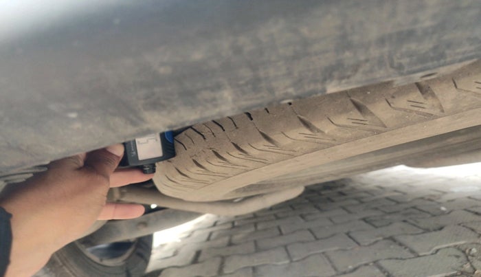 2019 Mahindra XUV500 W11, Diesel, Manual, 84,595 km, tyre