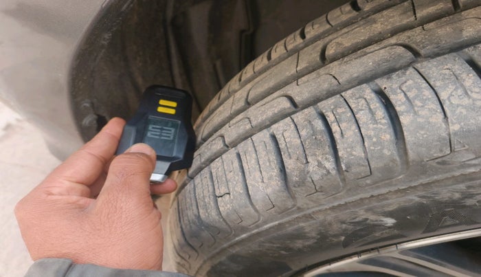 2022 Honda Amaze 1.5L I-DTEC VX CVT, Diesel, Automatic, 85,159 km, tyre