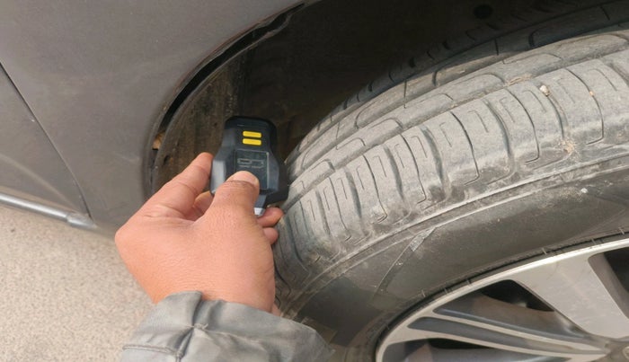 2022 Honda Amaze 1.5L I-DTEC VX CVT, Diesel, Automatic, 85,159 km, tyre