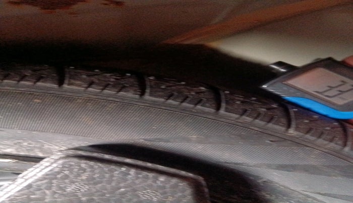 2017 Maruti Celerio VXI, Petrol, Manual, 18,208 km, tyre