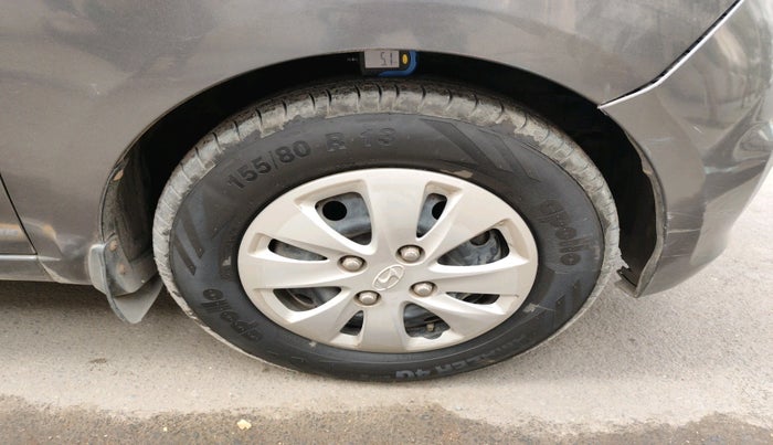 2011 Hyundai i10 SPORTZ 1.2, Petrol, Manual, 98,316 km, tyre