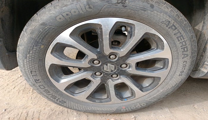 2023 Maruti Grand Vitara SIGMA SMART HYBRID, Petrol, Manual, 18,965 km, tyre