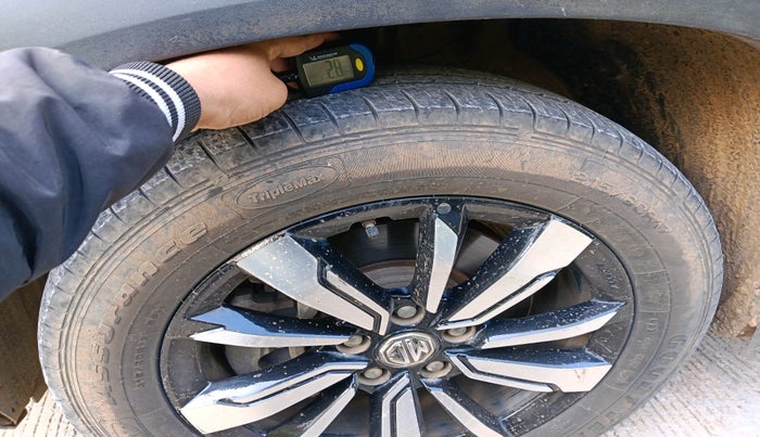 2019 MG HECTOR SHARP 1.5 DCT PETROL, Petrol, Automatic, 72,280 km, tyre