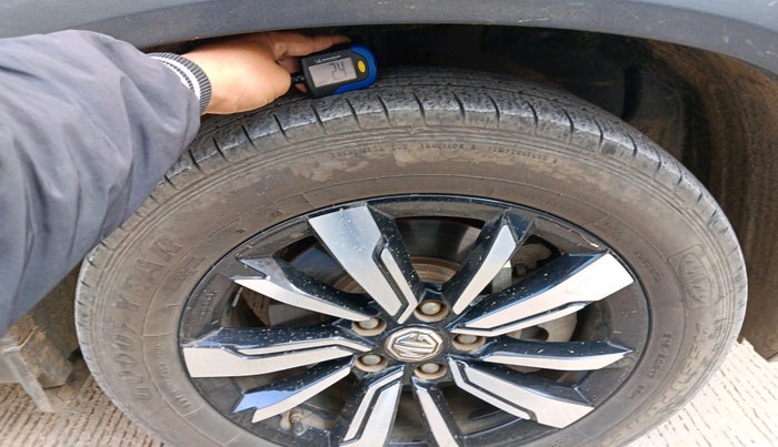 2019 MG HECTOR SHARP 1.5 DCT PETROL, Petrol, Automatic, 72,280 km, tyre