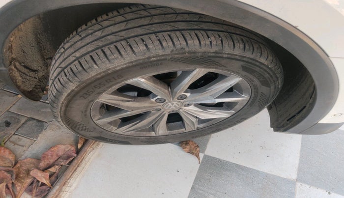 2019 Volkswagen TIGUAN ALL SPACE 2.0 TSI, Petrol, Automatic, 61,000 km, tyre