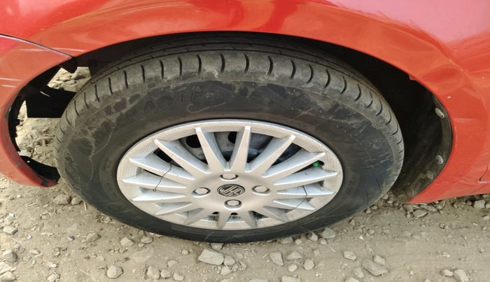 2011 Maruti Swift Dzire VDI, Diesel, Manual, 1,01,539 km, tyre