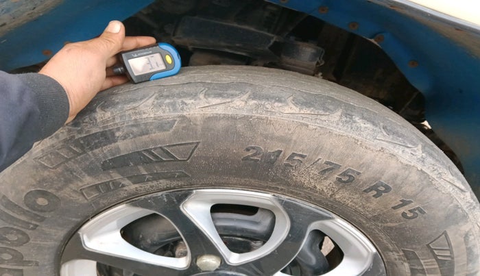 2014 Mahindra Bolero SLX BS-III, Diesel, Manual, 1,54,838 km, tyre