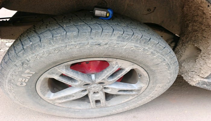 2023 Mahindra Thar LX HT PETROL 4WD MT, Petrol, Manual, 44,656 km, tyre