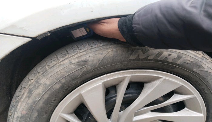 2017 Maruti Ciaz DELTA DIESEL 1.3, Diesel, Manual, 1,28,448 km, tyre